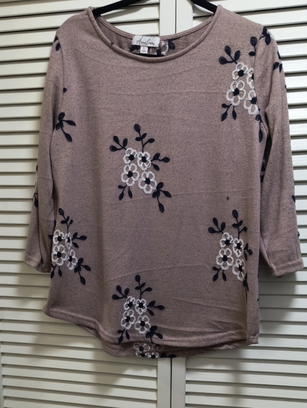 Mauve Floral Embroidered Women's Top